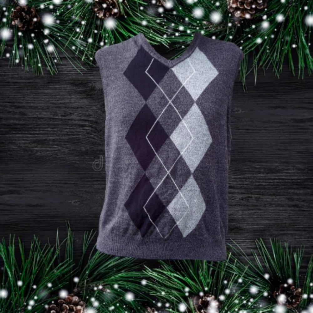 Dockers Gray Knit Argyle Sweater Vest in Slate & Black V Neck